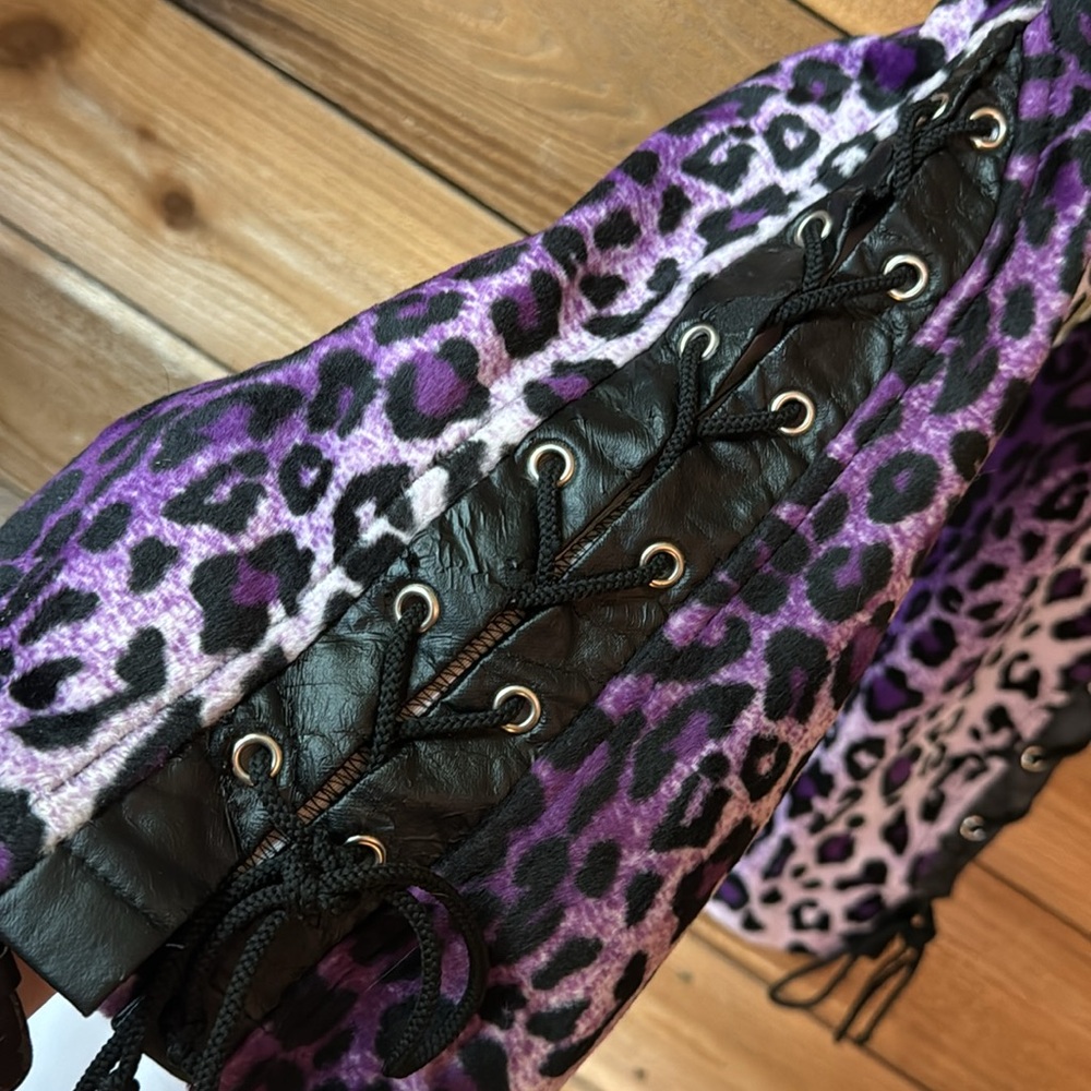 VTG Lip Service Los Angeles purple Cheetah leopard Fuzzy Pants Size 5 - Picture 3 of 8